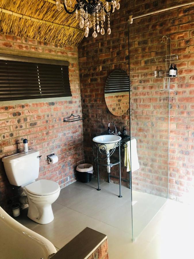 Impa-Lala Country Estate Bed and Breakfast Bloemfontein Buitenkant foto