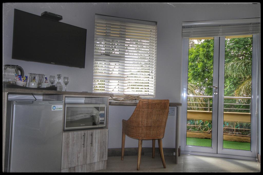 Impa-Lala Country Estate Bed and Breakfast Bloemfontein Buitenkant foto